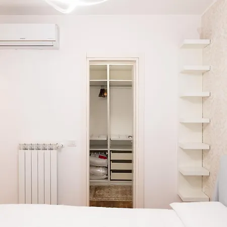 Ampio E Accogliente Bilocale In Zona Bicocca * Milano