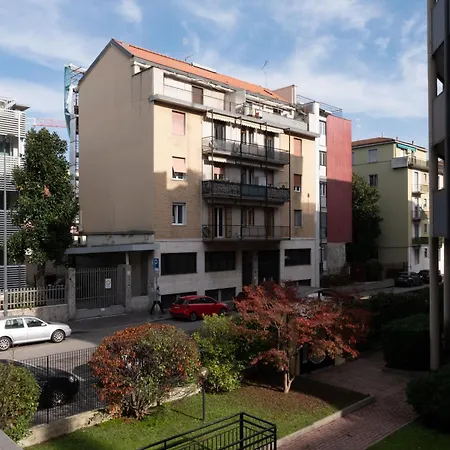 Ampio E Accogliente Bilocale In Zona Bicocca Milano